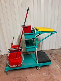 Carrello pulizie 2 secchi strizzatore portasacco