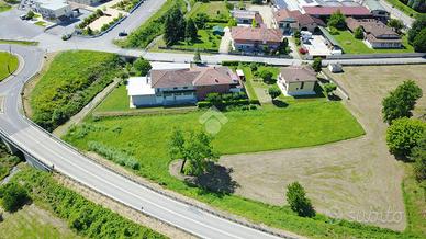 TERRENO A CANALE