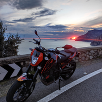 Ktm duke 690