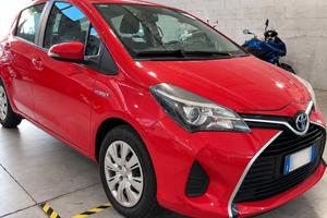 TOYOTA Yaris 1.5 Hybrid 5p. Business