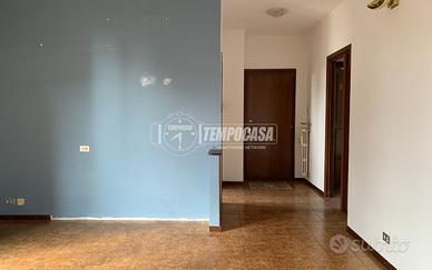 3 LOCALI CON BOX