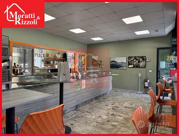 "PIZZERIA AL TAGLIO ARCOBALENO" in centro a Cerv