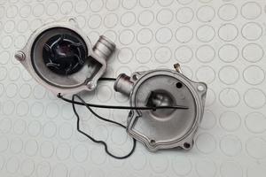 POMPA ACQUA YAMAHA XJ6 2008 2009 XJ-6 2010 2011