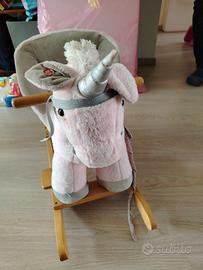 Cavallo a dondolo