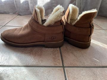 UGG stivaletti
