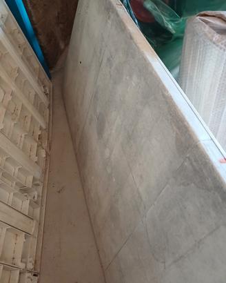3 tavoli plastica 200x90 circa