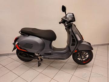 Nuova Piaggio Vespa GTS 310 hpe IN PRONTA CONSEGN