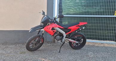 Aprilia SX50 Supermotard