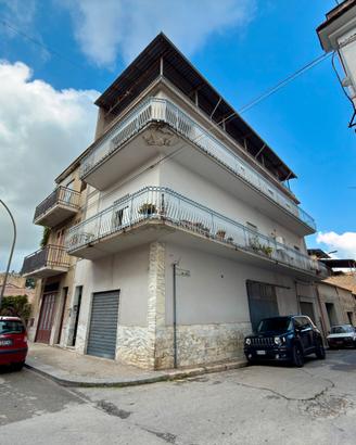 Casa indipendente a Partinico, Corso dei Mille