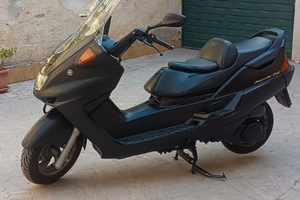 Yamaha Majesty dx 250