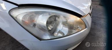 KIA CEED 2007 - FARO ANTERIORE DESTRO