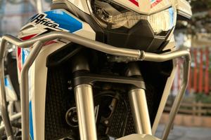 Afica twin 1100L DCT