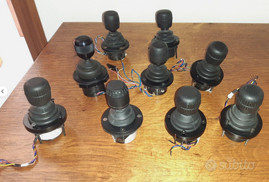 joystick vari arduino resistivi induttivi testati