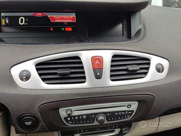 Bocchetta clima centrale RENAULT SCENIC del 2009