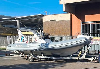 Sacs 680 Ghost - Evinrude 225 – Carrello Cresci