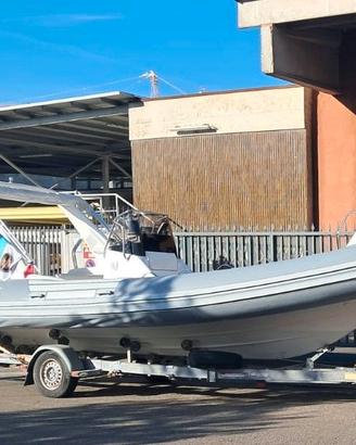 Sacs 680 Ghost - Evinrude 225 – Carrello Cresci