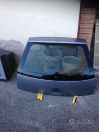 Portellone bagagliaio posteriore Opel corsa