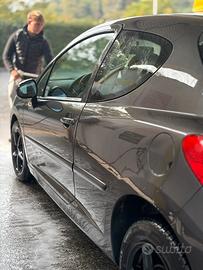Peugeot 207 neopatentato