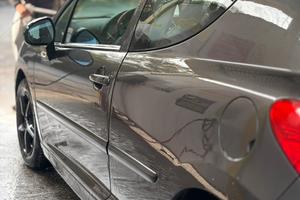 Peugeot 207 neopatentato