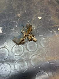 Gancio chiusura sportello bauletto vespa GT GTS