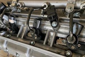 Pompa iniettori flauto Mercedes ML w164 3.0 cdi v6