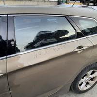 HYUNDAI I40 STATION WAGON 2010 - PORTA POSTERIORE 