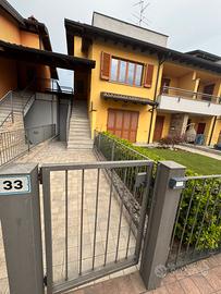 Trilocale indipendente, 3 terrazzi, mansarda