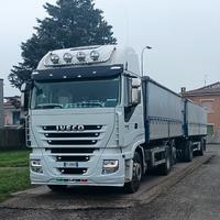 Stralis autotreno ribaltabile bilaterale cereali