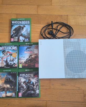 Bundle Xbox One S  con giochi