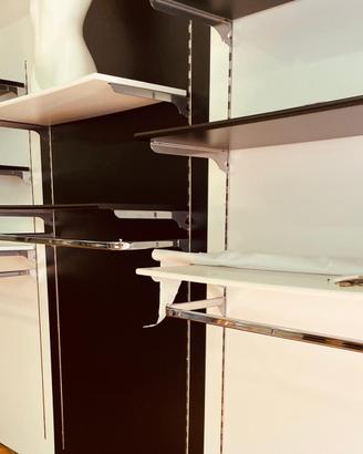 Scaffali da arredamento per negozio