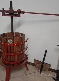 attrezzatura per vino