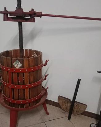 attrezzatura per vino