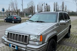 Jeep Gran Cherokee ZJ 5.9 V8