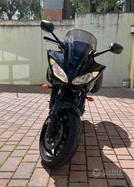 Yamaha FZ6