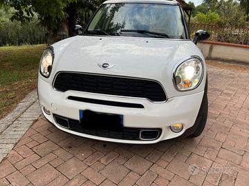 Mini countryman 2.0 all4