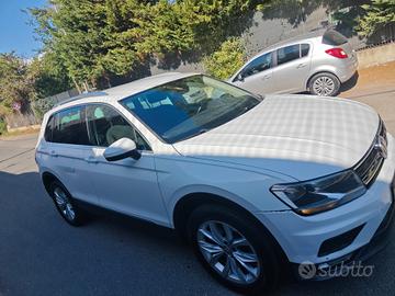Volkswagen Tiguan 2.0 TDI SCR DSG 4MOTION Style BM