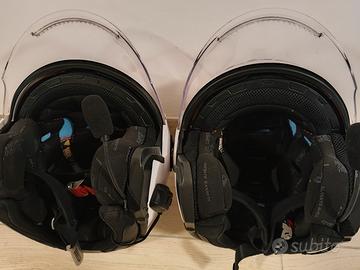 caschi con interphone 