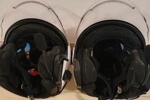 caschi con interphone 