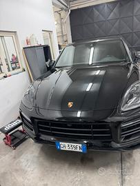 Porsche cayenne coupè