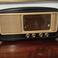 Radio in legno