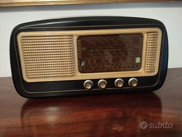 Radio in legno