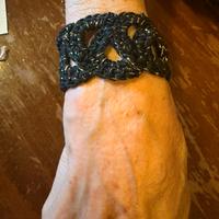 Bracciali e orecchini uncinetto