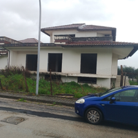 Villetta con giardino