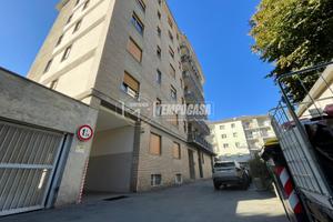 Appartamento a Aosta Via Monte Vodice 5 locali