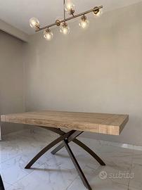 Tavolo da pranzo