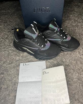 Dior B22