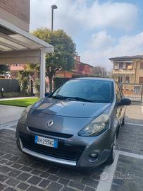 Renault Clio 3ª Serie (2011) – NEOPATENTATI