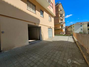 Rif.22A Magazzino Autorimessa Ariccia Castelli