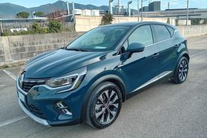 Renault Captur full hybrid come nuova