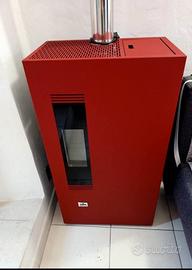 Stufa a pellet  adler mini 5 4,5 kw bordeaux